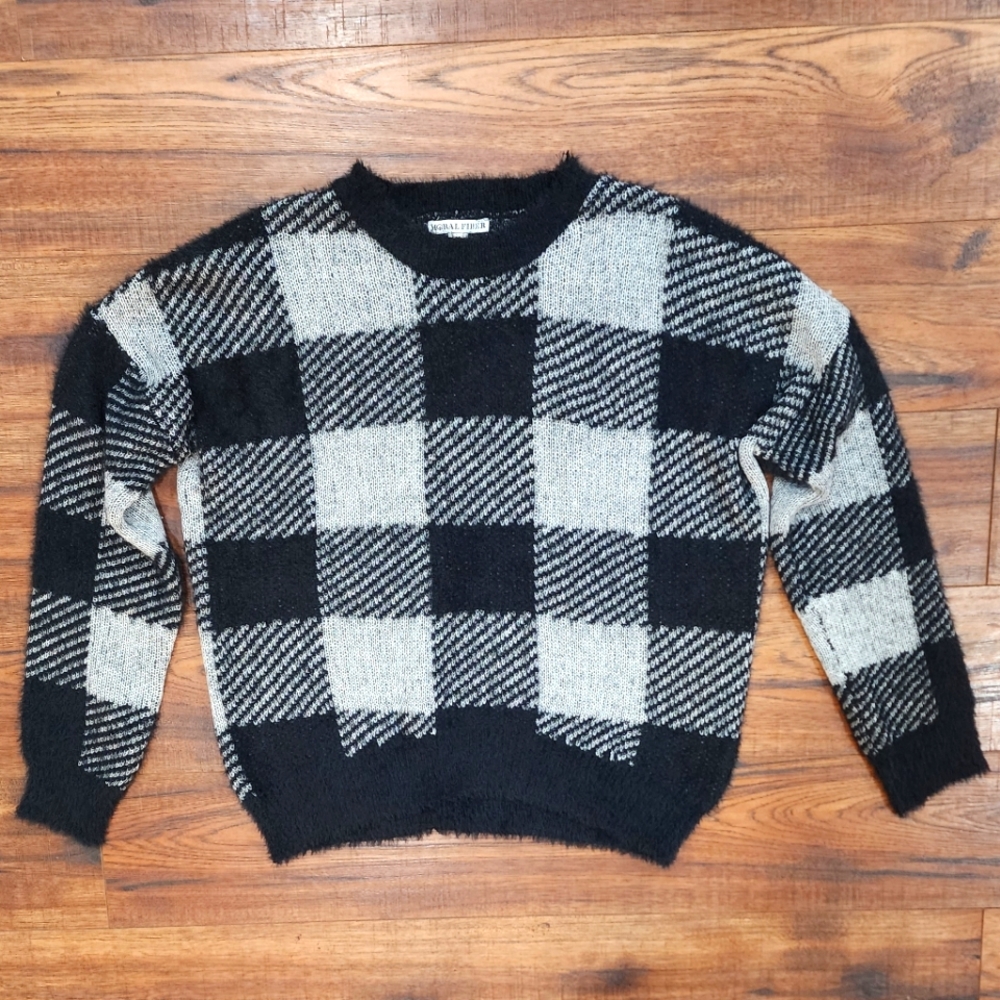 Moral Fiber Women's Shepherd Checker Plaid Crew Neck Long Sleeve Sweater Medium